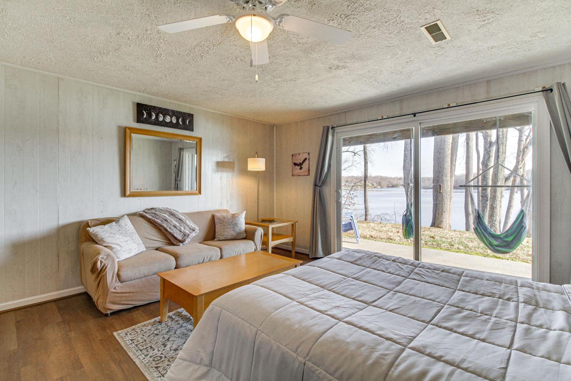 Lakefront Moneta Home With Community Boat Dock! Exterior foto